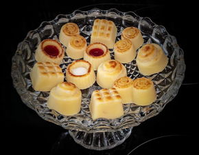 零食界的小确幸，揭秘各大品牌特色零食的魅力