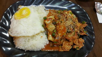 瓦缸小吃品牌，传统美食与现代经营的完美结合