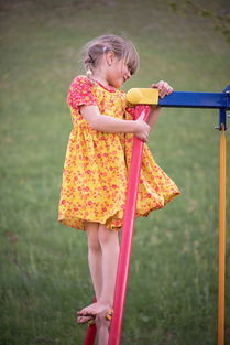 好看的小孩女孩西服品牌大解析