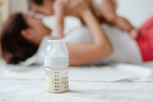 哺乳期妈妈的唇彩选择指南