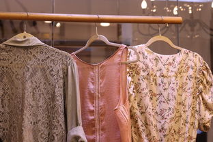香港女士名牌西服品牌，时尚与品质的完美融合
