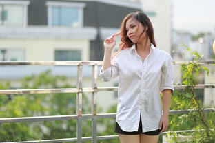品牌女装西服裙子的魅力与选择指南