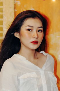 穿上品牌旗袍妈妈礼服，优雅绽放母爱光芒