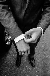 男士品牌西服图片大全集，时尚与经典的完美结合