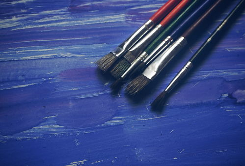 美术插画铅笔品牌大解析，挑选你的专属画笔